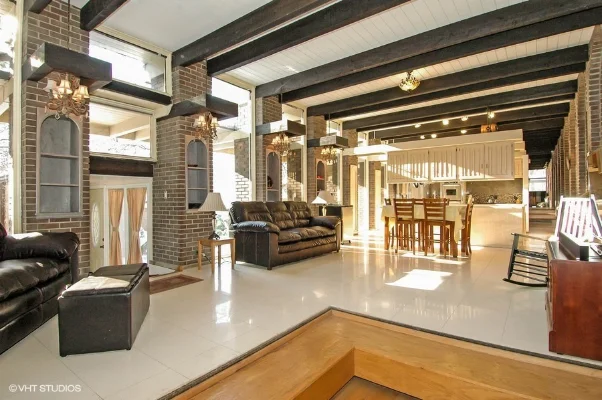 2016 listing photo 12 of 30