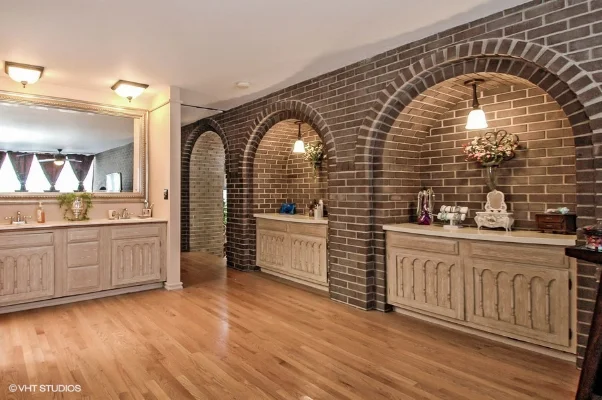 2016 listing photo 15 of 30